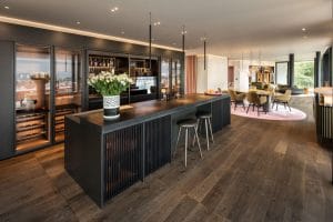 Natural Genious Medoc: Eleganca v barvi vinogradniške zemlje